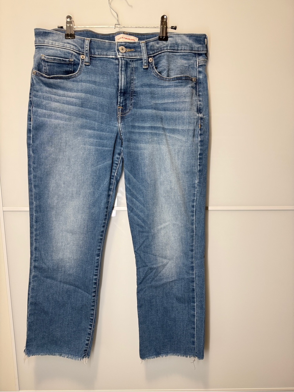 Lucky Brand Sweet Cropped Jeans